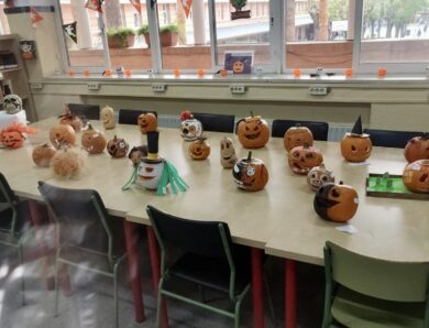 HALLOWEEN PUMPKIN CARVING CONTEST (1º AND 2º ESO)