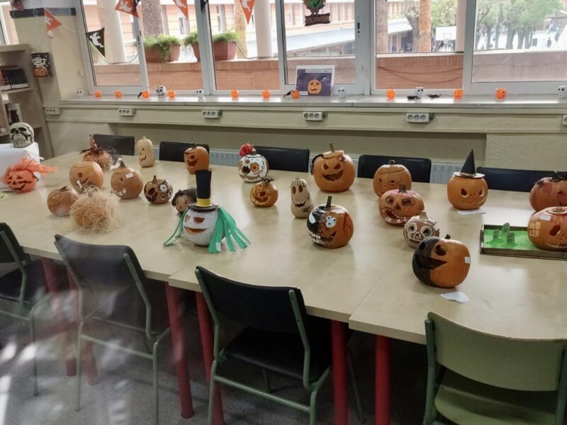 HALLOWEEN PUMPKIN CARVING CONTEST (1º AND 2º ESO)